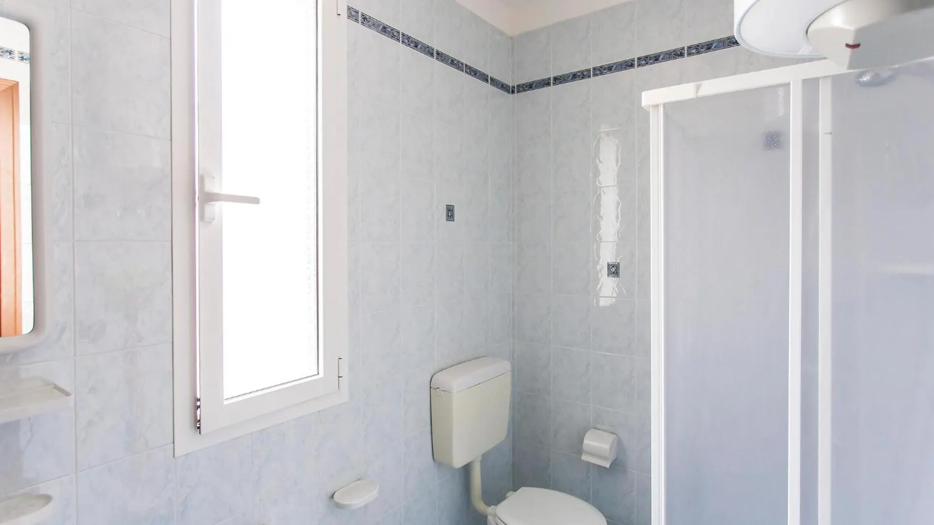 1 Bedroom Lovely Apartment In Bibione
